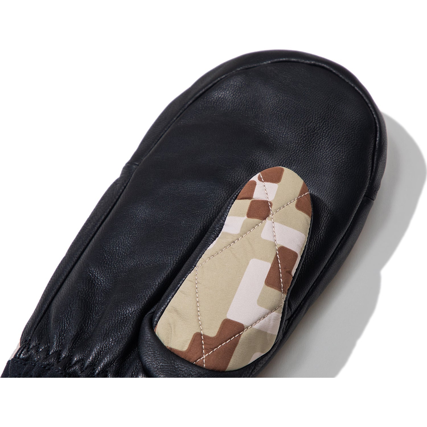 BAPE BY KAZUKI KURAISHI UAP CAMO GLOVES MENS