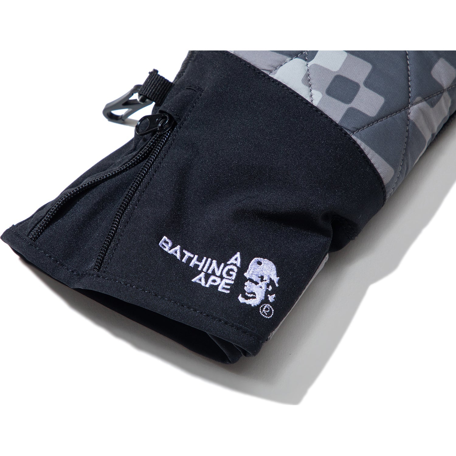 BAPE BY KAZUKI KURAISHI UAP CAMO GLOVES MENS